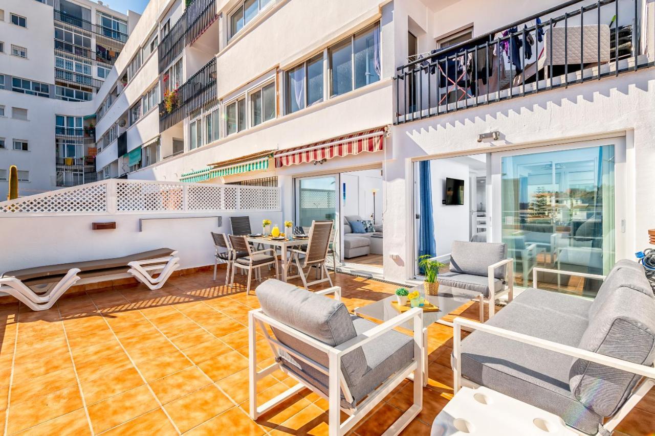 Lola Playa Puerto Marina Lejlighed